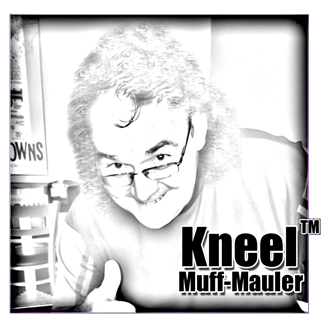 Kneel Muff-Mauler